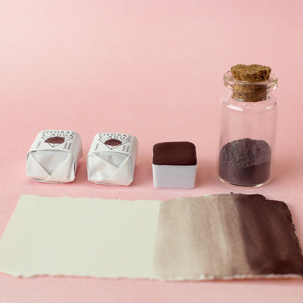 Violeta Rusa Violeta Ruso Medio Pan – Piedras y Agua